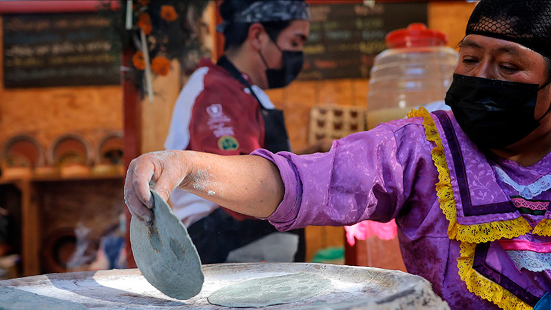 Continúa en riesgo el pescado blanco michoacano para la cocina tradicional 