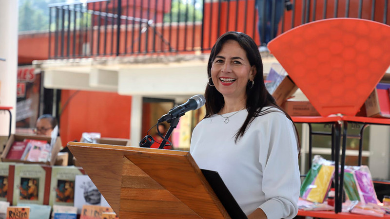 SEE fortalece educación especial con habilidades científicas 