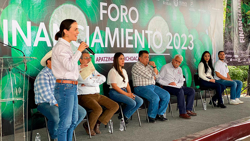 Lanzan nuevo esquema de créditos para el sector rural en Michoacán