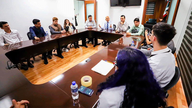 Gobierno municipal de Celaya dará seguimiento a peticiones de estudiantes de la ULM 