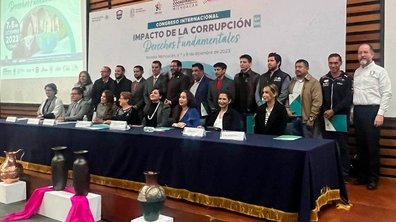 Uruapan recibe reconocimiento por combate a la corrupción 