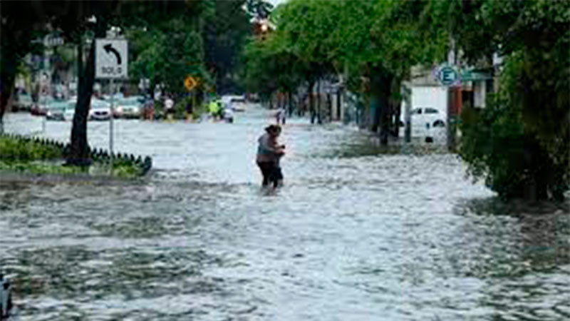 Al menos 400 personas afectadas en Ecuador, por desbordamiento de río 