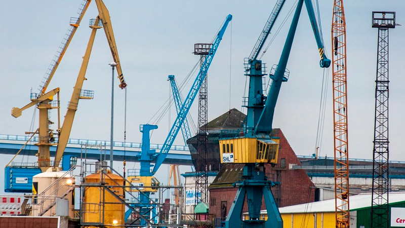 Producción industrial en México crece 5.55 interanual en octubre 