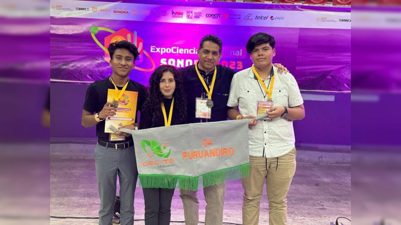 En 2024 estudiantes del Cecytem competirán en 3 torneos internacionales de ciencias 