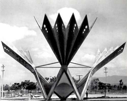 Fallece El Arquitecto Mexicano Manuel Larrosa