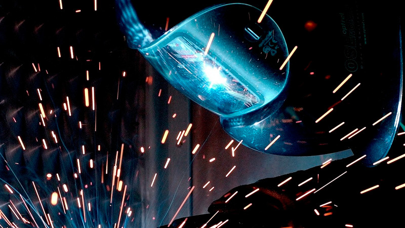 Crean comisión para analizar reducción de jornada laboral en México 