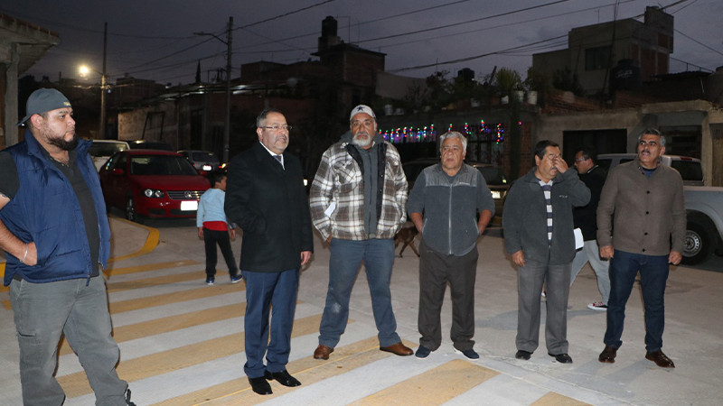 Edil de CD. Hidalgo inauguró la pavimentación hidráulica de la Calle Diana Cazadora de la colonia Las Fuentes