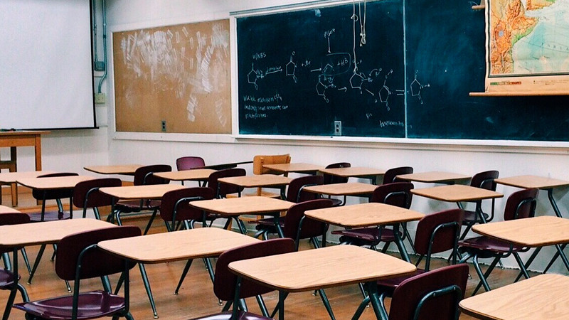 El 90% de estudiantes en México corren peligro de no terminar sus estudios: expertos 