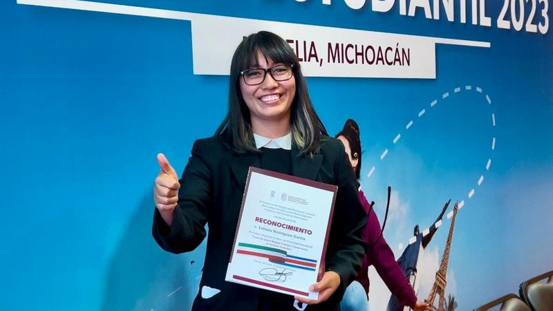Con beca de movilidad, alumna michoacana realizará curso en Costa Rica 