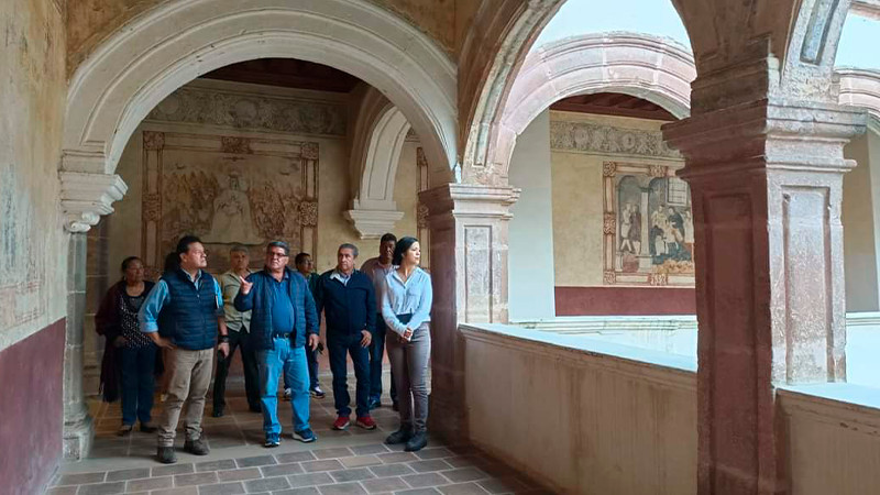 Vela Secum por la guarda del patrimonio cultural de Tzintzuntzan