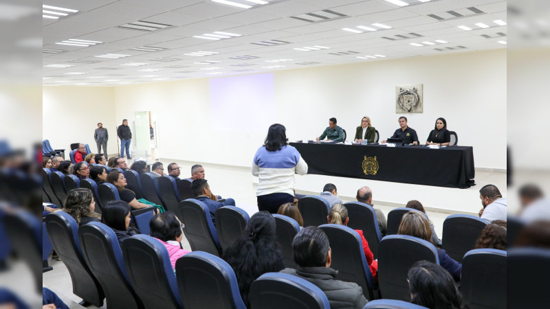 Seamos un equipo que ame a la Universidad Michoacana: Yarabí Ávila