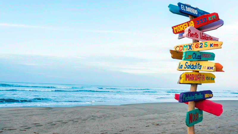 Estas vacaciones maravíllate con la belleza natural de las playas michoacanas