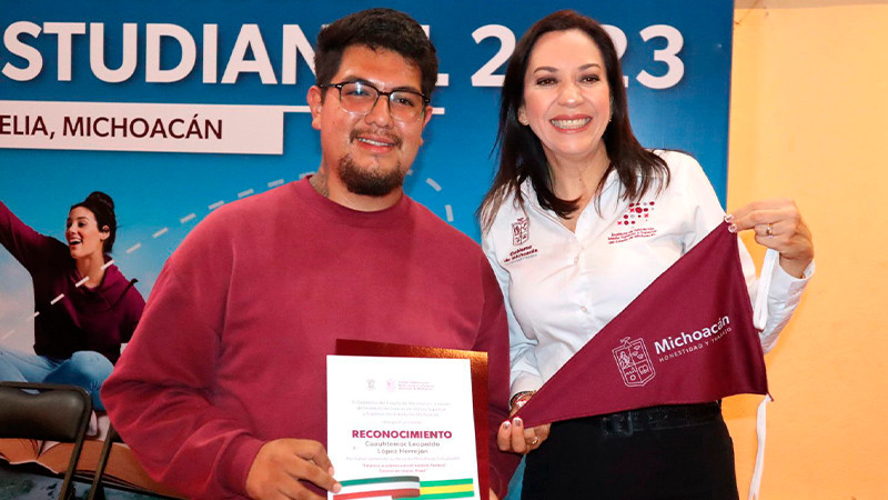 Destinó Michoacán casi un mdp en apoyos para movilidad estudiantil 