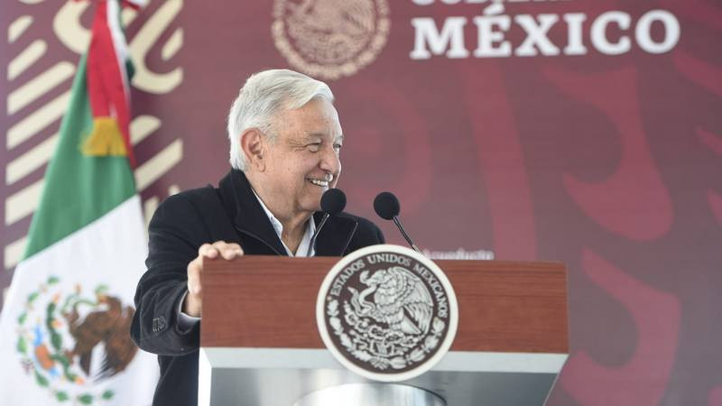 Anuncia AMLO plan para frenar migrantes en frontera sur, tras llamada con Biden 