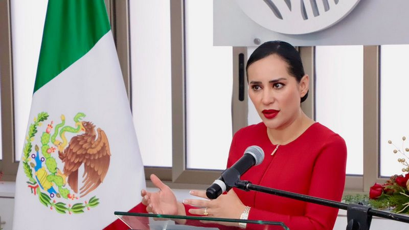 SCJN admite queja de Sandra Cuevas en disputa por Ángel de la Independencia 