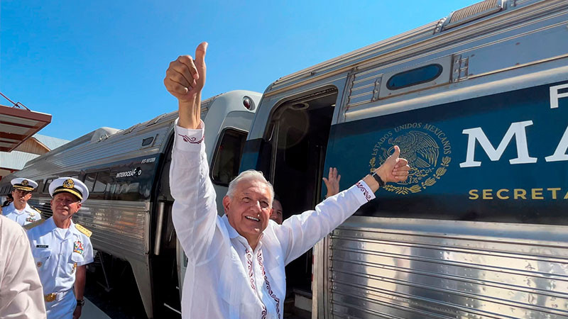 AMLO supervisa tramo Coatzacoalcos-Teapa del Tren Interoceánico 