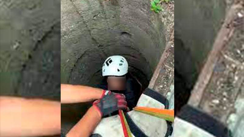 En Monterrey, Nuevo León, rescatan a una niña que cayó 25 metros al fondo de una noria  