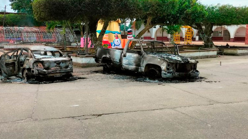 Violencia en Tabasco: Quema de vehículos y motines en penales deja un saldo de 15 autos incendiados y 3 reos muertos 