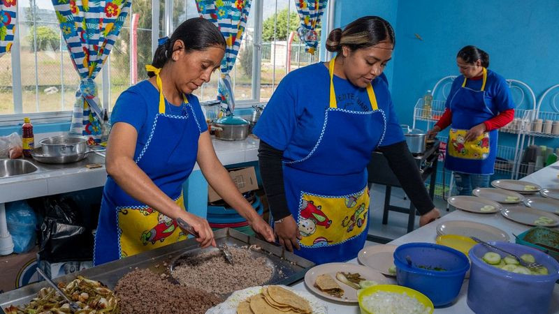 DIF Michoacán ofreció 130 mil desayunos escolares en 2023