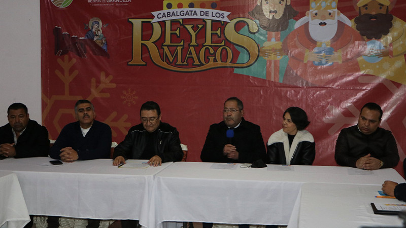 En rueda de prensa, autoridades civiles y eclesiásticas anunciaron la visita de los Reyes Magos