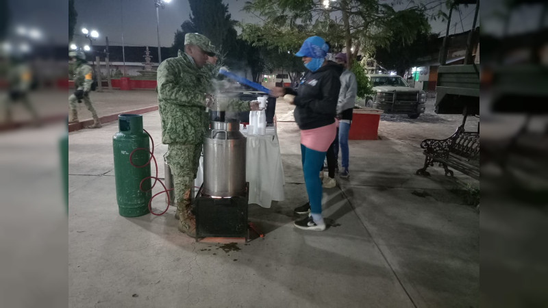 Por bajas temperaturas Ejército Mexicano aplica plan DN-III-E en diversos municipios de Michoacán 