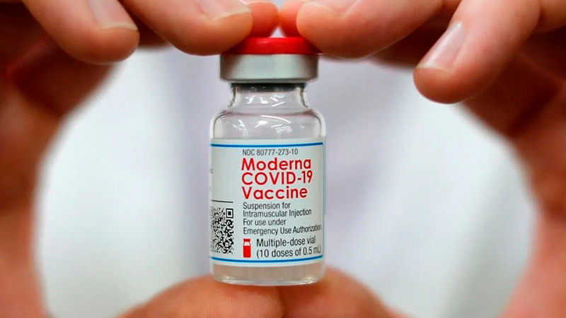 Arriba a México, primer lote de vacunas Moderna contra COVID-19  