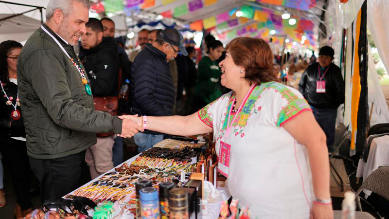 Artesanos michoacanos recibieron 7.9 mdp en premios en concursos