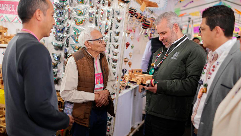 Artesanos michoacanos recibieron 7.9 mdp en premios en concursos