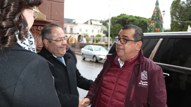 Téllez Marín, se reunión en su despacho de palacio Municipal, con el secretario de Gobierno Dr. Elías Ibarra Torres