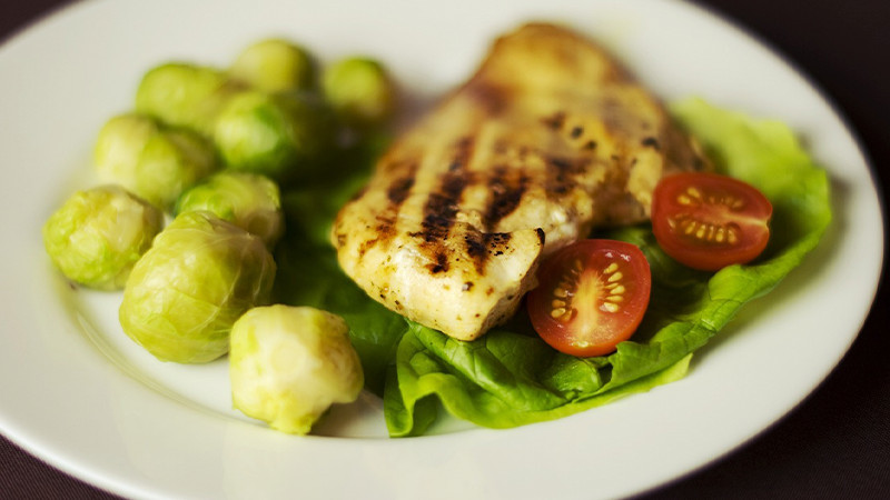 Recomienda Salud Michoacán a enfermos crónicos, cuidar su alimentación en fiestas decembrinas 