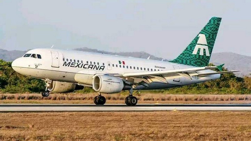 Arremete AMLO contra críticos de Mexicana de Aviación 