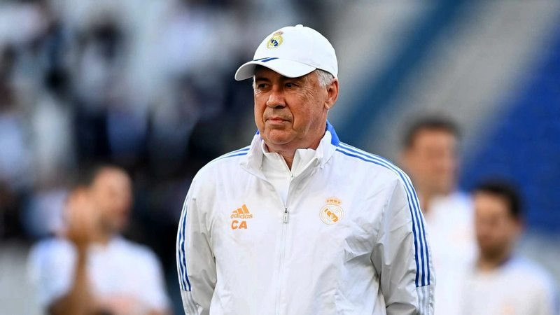 Ancelotti renueva con Real Madrid hasta 2026; se le vinculaba con la Selección Brasileña 