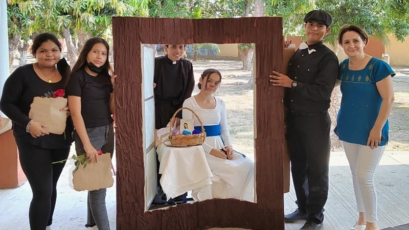 Enseñar con poesía, el proyecto de maestra michoacana reconocido a nivel nacional