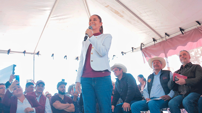 Claudia Sheinbaum se reúne con productores y productoras de alimentos 