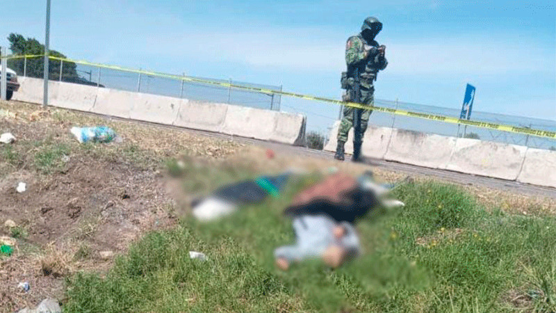 Encuentran los cuerpos de tres personas sin vida sobre la carretera de Sarabia, en Guanajuato