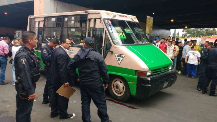 Dos presuntos ladrones muertos deja intento de asalto a camión en Tacuba - Foto 1 