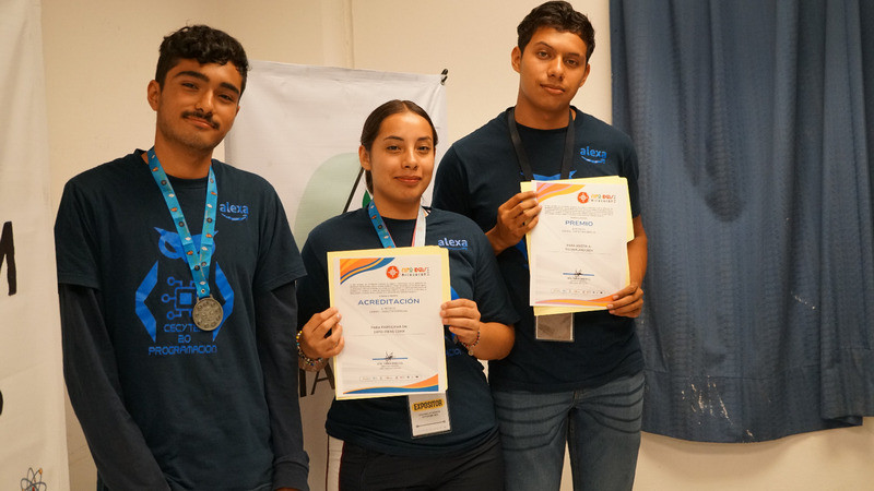 Estudiantes del Cecytem competirán en 8 eventos nacionales e internacionales