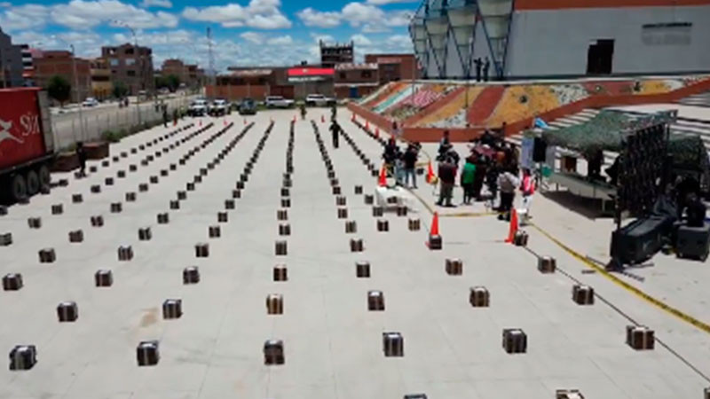 Bolivia decomisa 8.7 toneladas de droga, el mayor cargamento incautado en su historia 