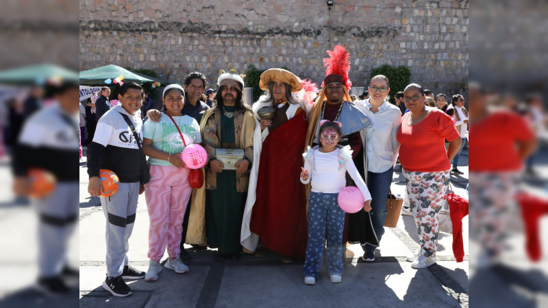 UMSNH realiza Festival del Día de Reyes