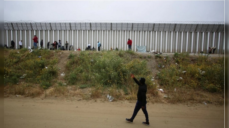 Estados Unidos registra menos cruces ilegales de migrantes tras controles impuestos en México 