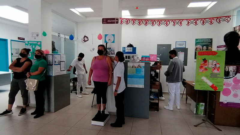 Complicaciones por diabetes pueden prevenirse con adecuada alimentación: SSM 