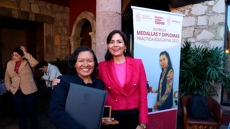 María Guadalupe Neri Arroyo gana Premio a la Práctica Educativa 2023 