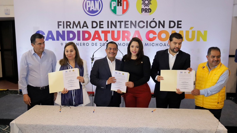 Signan convenio de candidaturas comunes PAN-PRD-PRI, en Michoacán