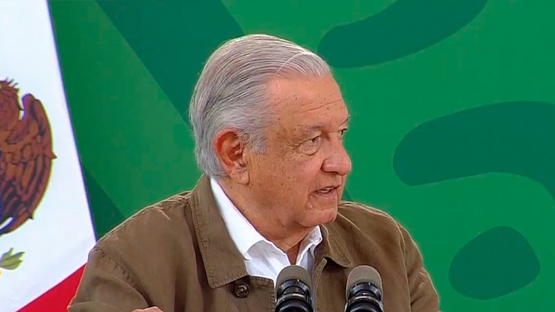 Defiende AMLO a Sheinbaum tras acusaciones de desvío de recursos 