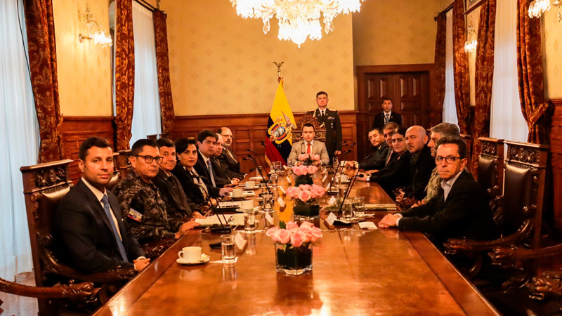 "No podemos ceder ante estos criminales", afirma Daniel Noboa, presidente de Ecuador 