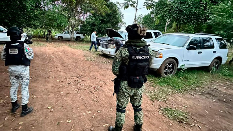 Sedena asegura centro de monitoreo clandestino y 34 vehículos con reporte de robo en Tabasco 