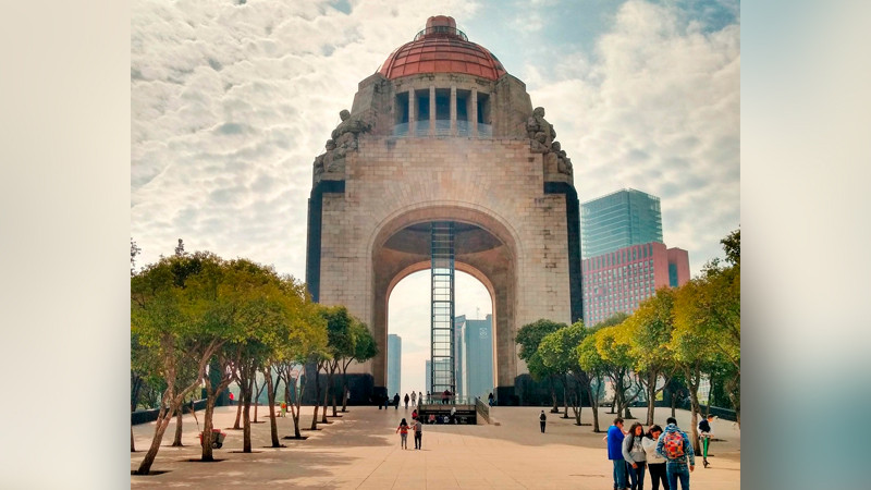 Turismo Internacional en México aumentó 3.8% interanual en noviembre 