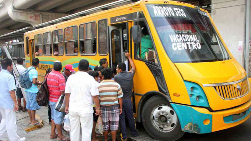 Transportistas de Acapulco se van a paro de labores; denuncian amenazas del crimen organizado  
