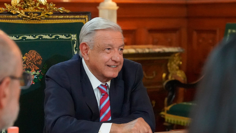 Critica AMLO que PAN vea "normal" acuerdos con el PRI en Coahuila 