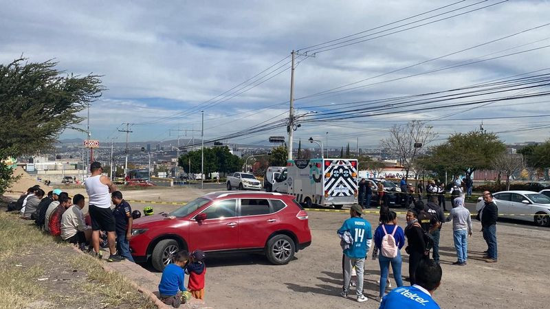 Riña en campo de fútbol termina con detonaciones y un herido con arma blanca en Querétaro 